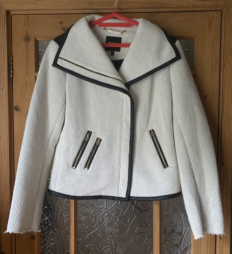 BNWOT Juicy Couture White “ Mesh” Cream Jacket & Gold Zips Size XL - Picture 1 of 12