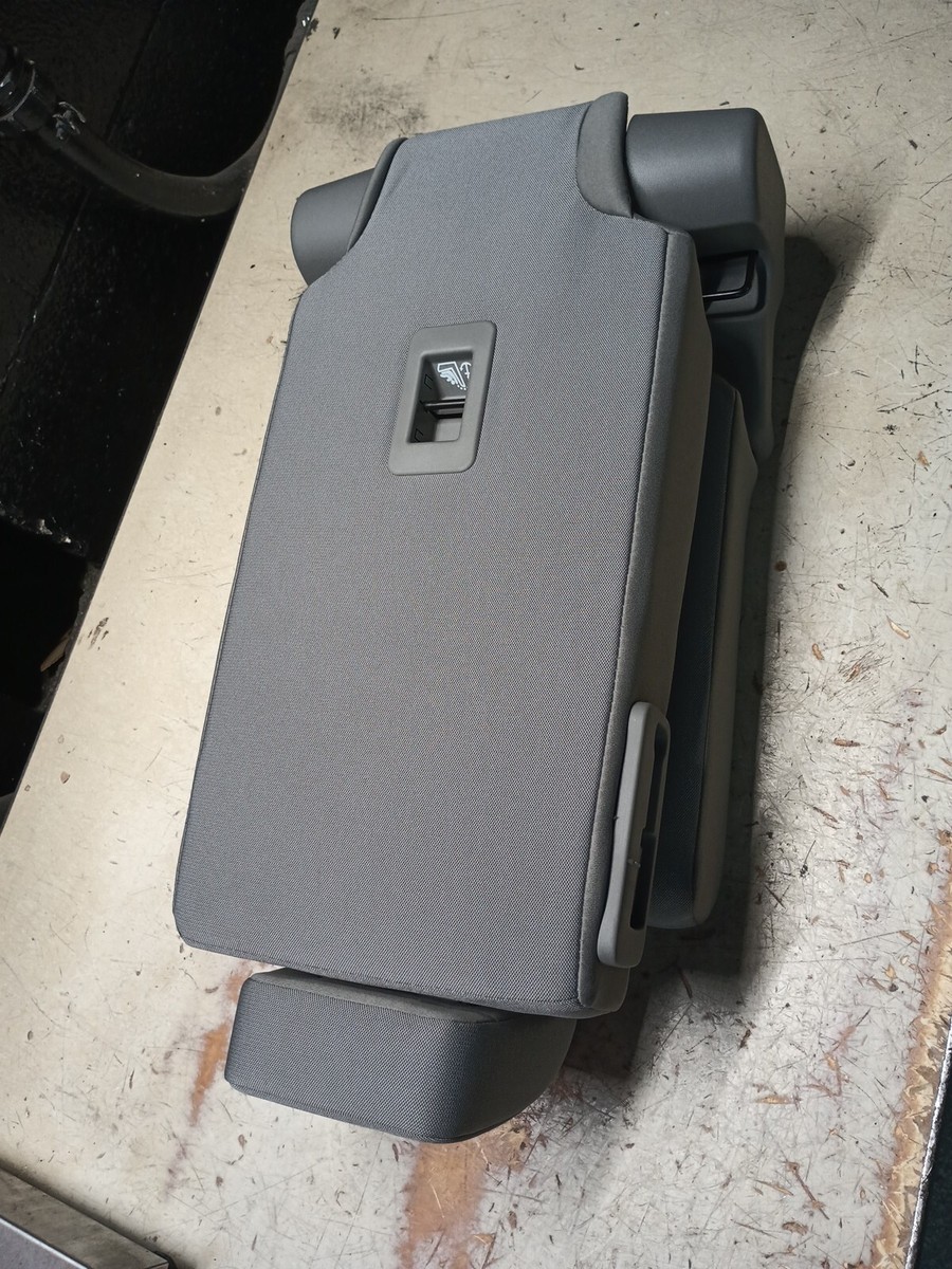 Toyota Sienna 2025 Middle Jump Seat Second Row Cloth Gray will fit