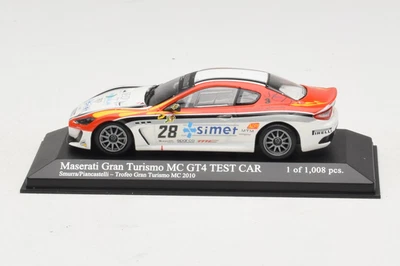 Maserati GranTurismo MC GT4 #28 Smurra/Piancastelli MC 2010 1:43 Minichamps - Photo 1/4