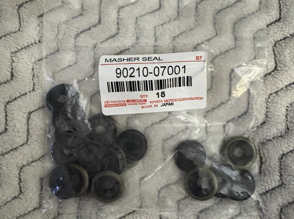 Junta de cubierta de válvula GENUINA Toyota + arandela + sello de tubo de bujía Foto 4 de 4