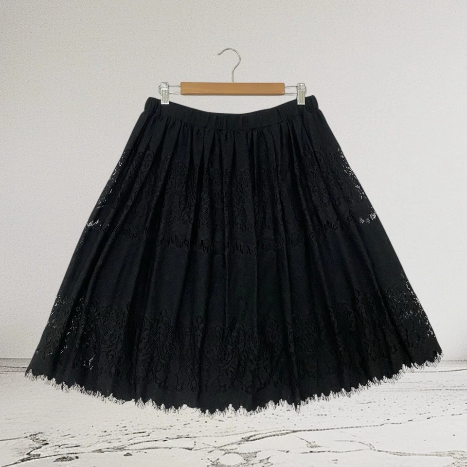 Falda de encaje negra Max Studio MSSP para mujer talla mediana bruja oscura romántica $149 Foto 2 de 4