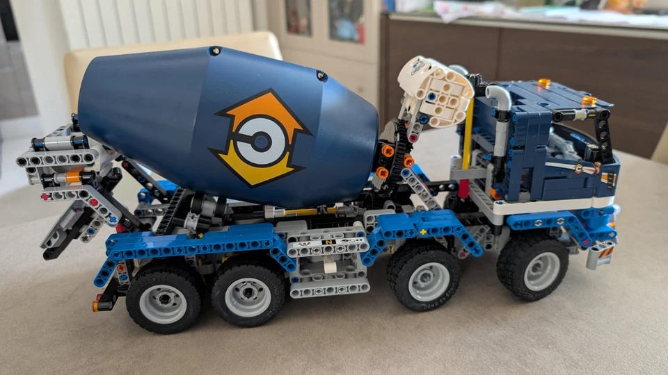 LEGO Technic 42112 Cement Mixer, foto 4 di 4