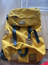Burton Tinder Backpack Blue  Yellow w/Straps, Buckles Hike Travel