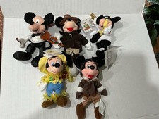 Disney Store lot of 5 Assorted MICKEY MOUSE Plush Beanies    B40 