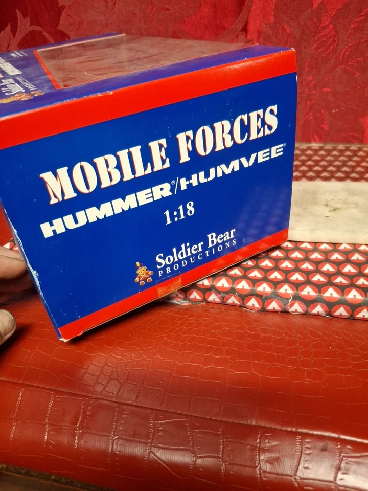 Maisto Hummer 4 puertas vagón estreno Humvee sala de exposición exhibición escala 1:18 raro Foto 4 de 4