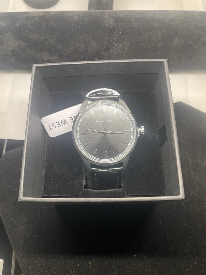 Reloj Hombre Nine West Correa Cuero Resistente al Agua 30m Automático Japonés Foto 2 de 4