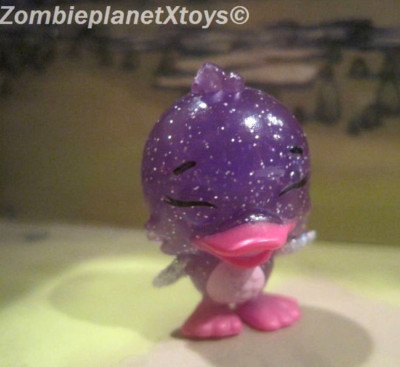 HATCHIMALS COLLEGGTIBLES  FIGURE PURPLE DUCK GLITTERING GARDEN LOOSE  MINT