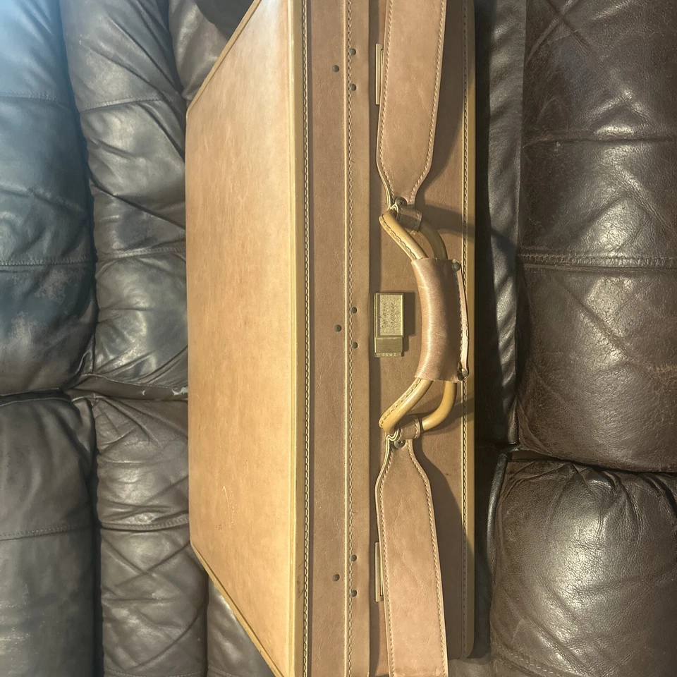 "Maletín equipaje vinilo Hartmann vintage con llave, tamaño grande 21""" Foto 3 de 4