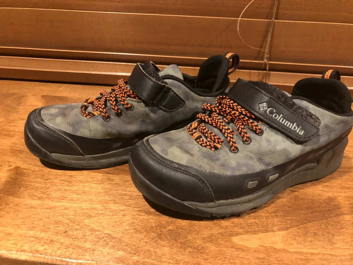 Columbia Sportswear Sneakers Waterproof Black Gray Green w Orange Laces Size 1 eBay