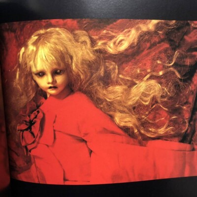 KATAN DOLL RETORO SPECTIVE THE BOX