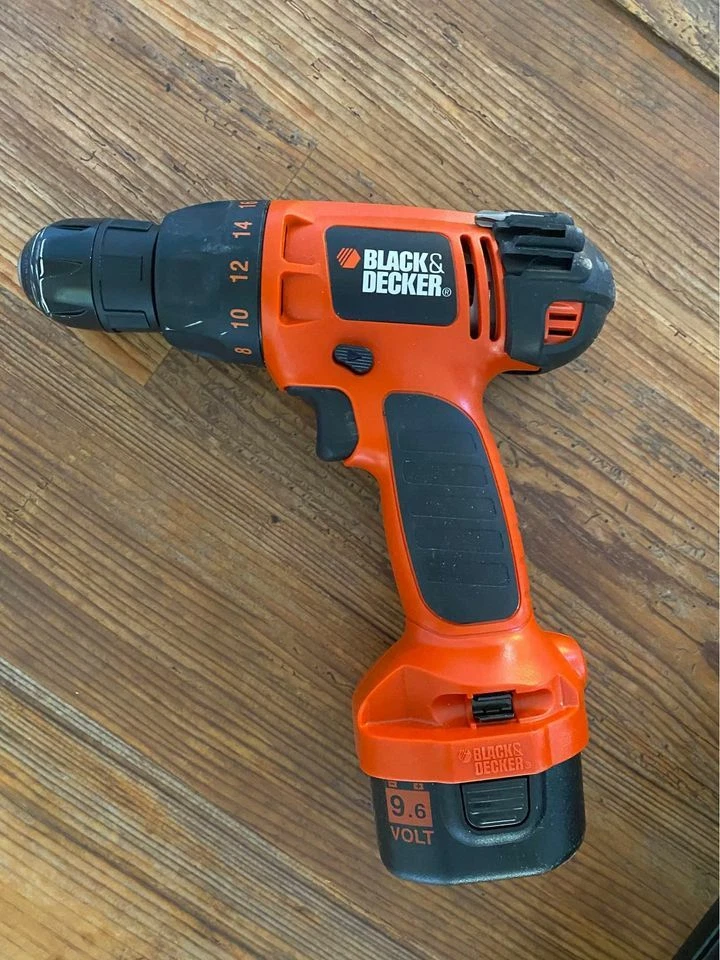 Gently - Used, Black & Decker 18v Cordless Drill With The Battery