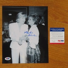 Broadcast Journalist BARBARA WALTERS signed 8x10 Photo PSA M83839 DIANE SAWYER