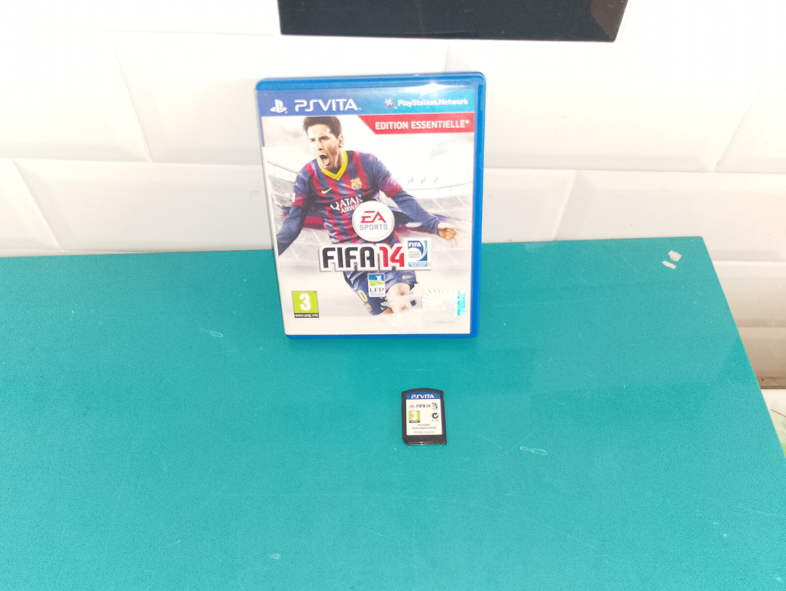 jeu vidéo sony PSVITA PS. vita ps vita playstation fifa 14