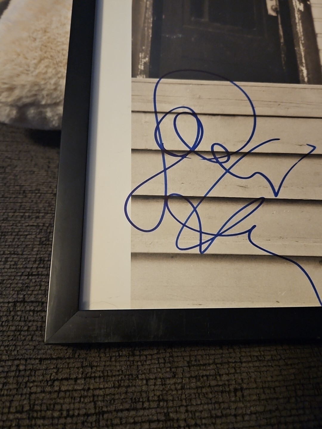 Picture 3 of 6