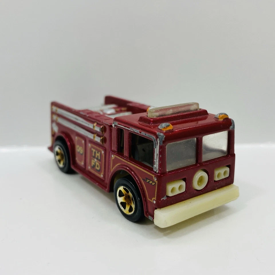 Hot Wheels Fire Eater Fire Engine Dark Red 2009 Treasure Hunts 4/12 Loose TH - Image 3 of 4