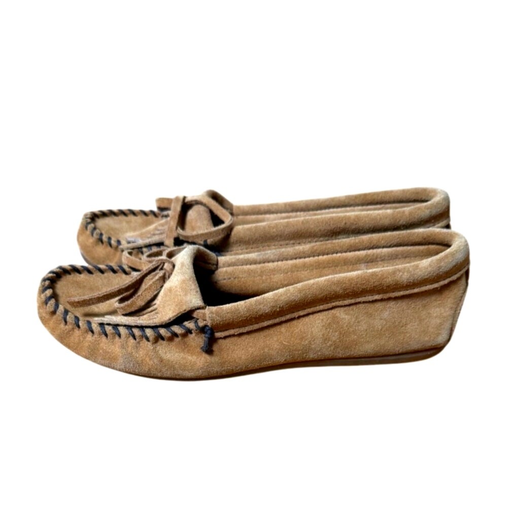 SAOLA Minnetonka donna 7 slip on camoscio gattino suola rigida mocassiani pelle marrone