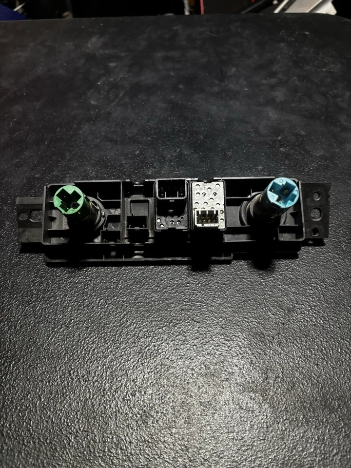 97-01 Jeep Cherokee XJ панель переключателя приборной панели размораживание задний стеклоочиститель розетка 12 В изготовитель оборудования - Изображение 2 из 2