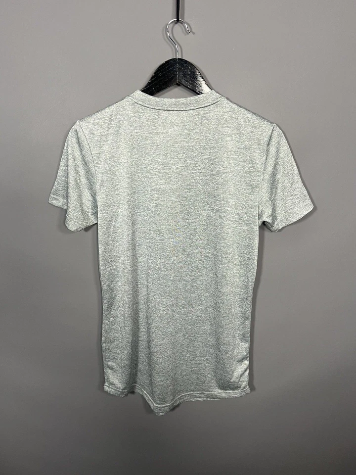 ELLESSE T-Shirt - Size XS - Grey - Great Condition - Men’s - Image 4 of 4