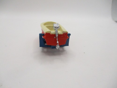 MATCHBOX LESNEY #48B V-1 SPORT BOAT CODE 3 MODIFIED W/GPW AND CHROME OUTBOARD! - Picture 3 of 18