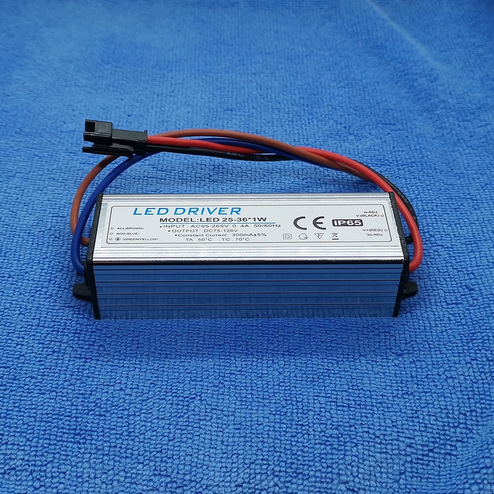 Waterproof AC LED Driver 25~36x1W 300mA Power Supply Lamp Light