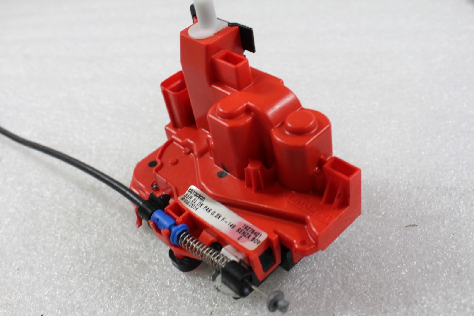 Ferrari California T, RH, Right, Front Door Latch / Lock, Used, P/N 85641700