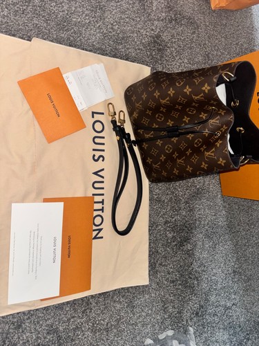 Louis Vuitton NéoNoé Shoulder Bag MM