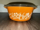 Pyrex Dynasty Rose Casserole Dish with Lid 1978 Vintage, 475-B 2.5 Qt
