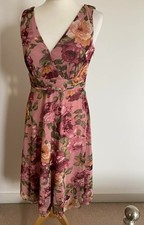 Next Ladies Dress Pink Floral Print Sleeveless V Neck Boho Summer Ditsy Size 10