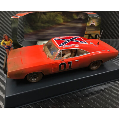 Pioneer P158 General Lee Dirt Road Dukes Dirty Vers Slot Car 1/32