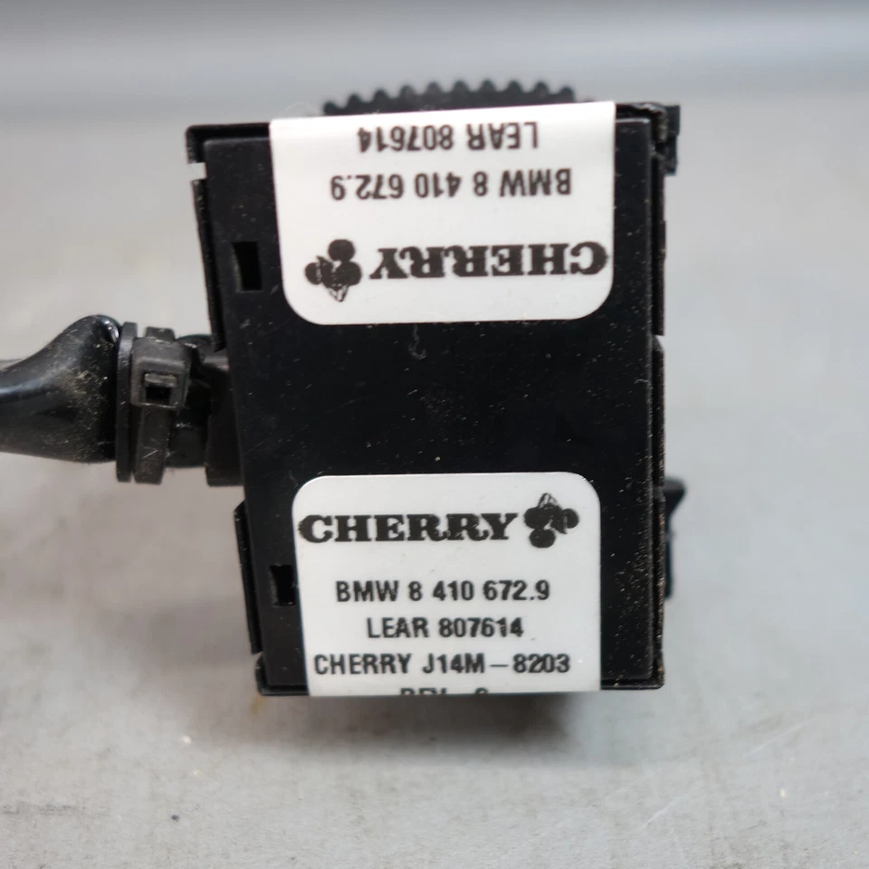 1998-2002 BMW Z3 Right Passenger Seat Adjustment Switch Horizontal ONLY OEM - image 4 of 4