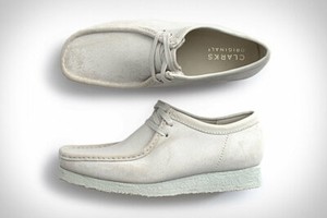 Neuf Hommes Clarks Originals Wallabee Bas Limité Édition Blanc Chaulk Daim  Shoes | eBay