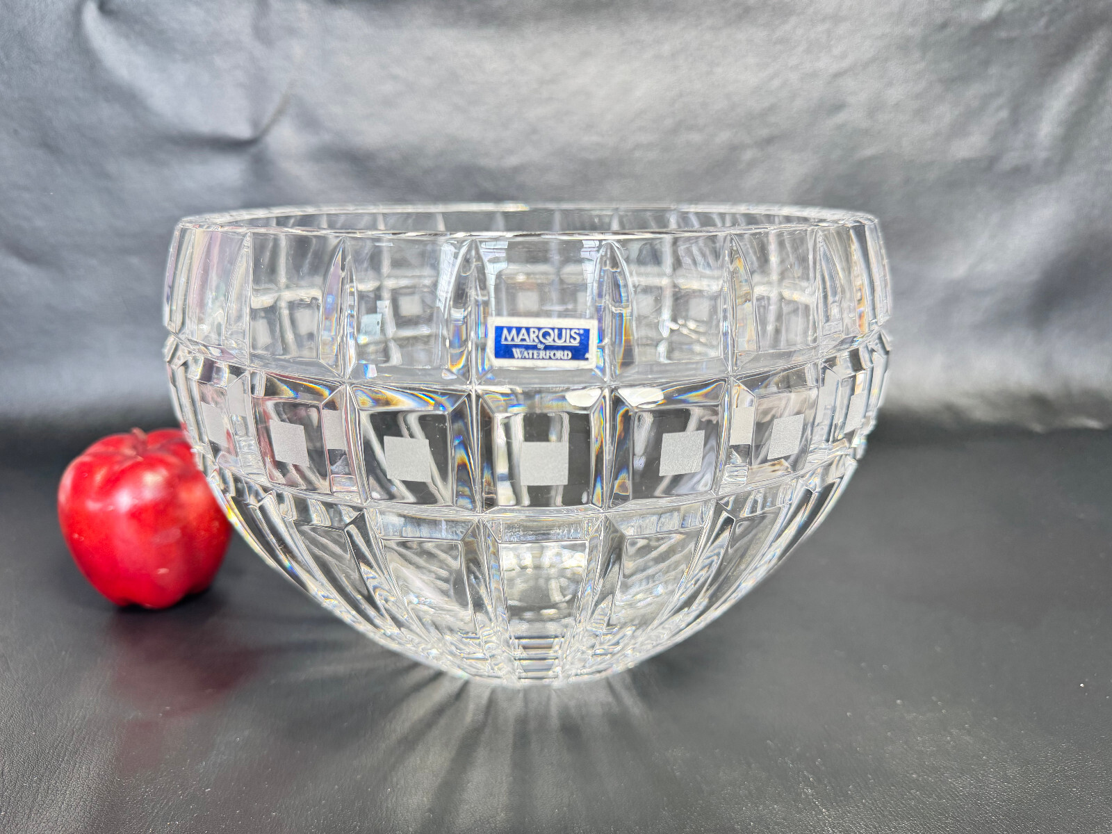 Waterford Marquis Quadrata 10 Inch Large Crystal Bowl Centerpiece Glass with Label