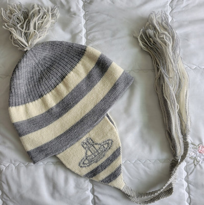 Vivienne Westwood Gray Cream Ear Flap Knit Orb Beanie Hat Shin