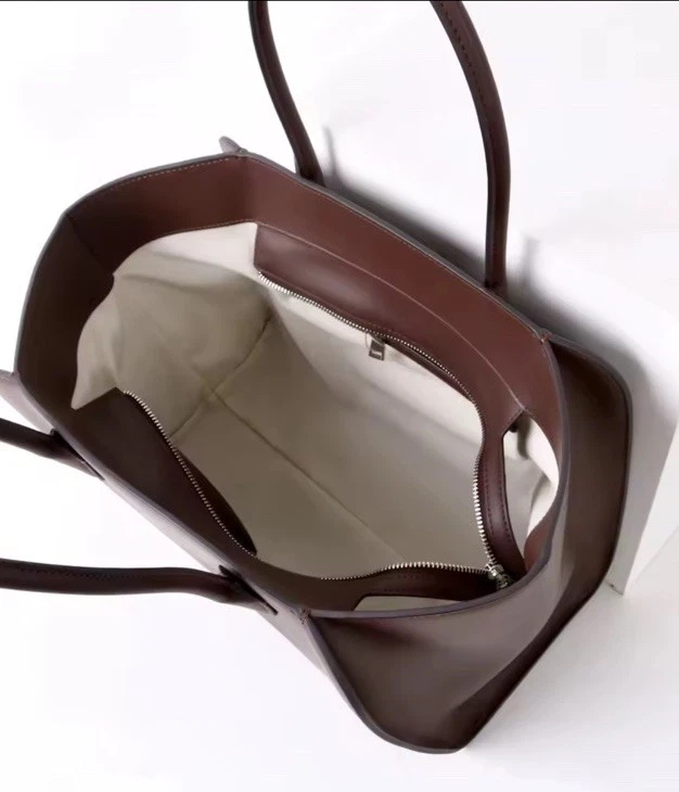 The Row Marlo Style Bag Black Brown Large  - Image 4 of 4