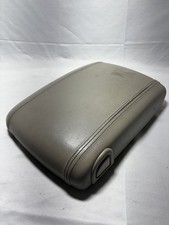 03-06 Cadillac Escalade Center Console Armrest Arm Rest Lid Gray Leather Oem 03-06 Cadillac Escalade Center Console Armrest Arm Rest Lid Gray Leather Oem