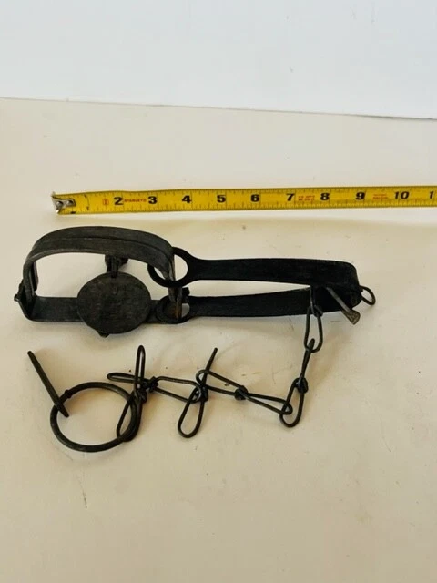Antique Mouse Mice Rodent Rat Trap vtg hunting USA Oneida No 1 Triumph New York - Image 3 of 4