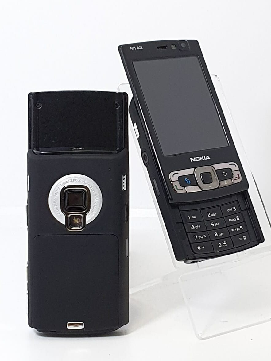 Nokia N95 Classic Retro Phone - 8GB Black Unlocked - Pristine Nokia N95 Classic Retro Phone - 8GB Black Unlocked - Pristine