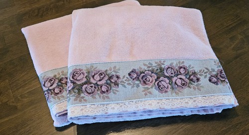 Rose Embroidered Bath Towels The Water Works by Saturday Knight Ltd USA. x2 - 第 8/17 張圖片