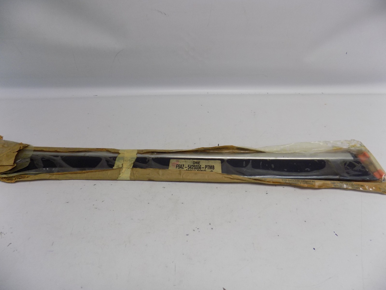 New OEM 19921994 Ford Crown Victoria Outside Door Moulding Trim Mold Rear Right eBay