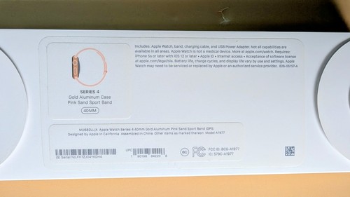 APPLE WATCH SERIE 4 OR ROSE 40 MM PAS DE RAYURES PARFAIT ÉTAT ICI ! BANDE - Photo 10 sur 14