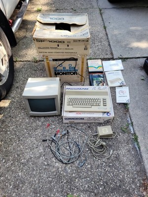 Power Tested Commodore 64C Computer Bundle Monitor Printer Manuals 1 Owner