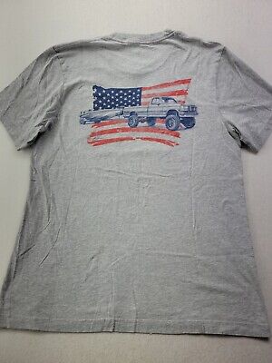 Huk USA Strong Men XL American Flag Truck Boat T-Shirt Fishing Boating USA
