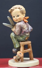 Goebel M.I.  Hummel figurine #308 "Little Tailor" TMK5 5.75" tall Germany