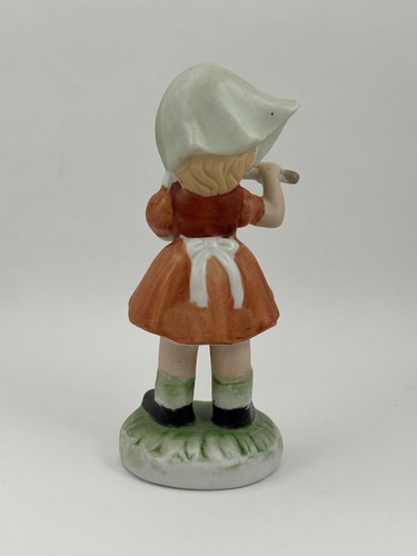 Vintage Girl Playing Flute Porcelain Figurine - Picture 3 of 6
