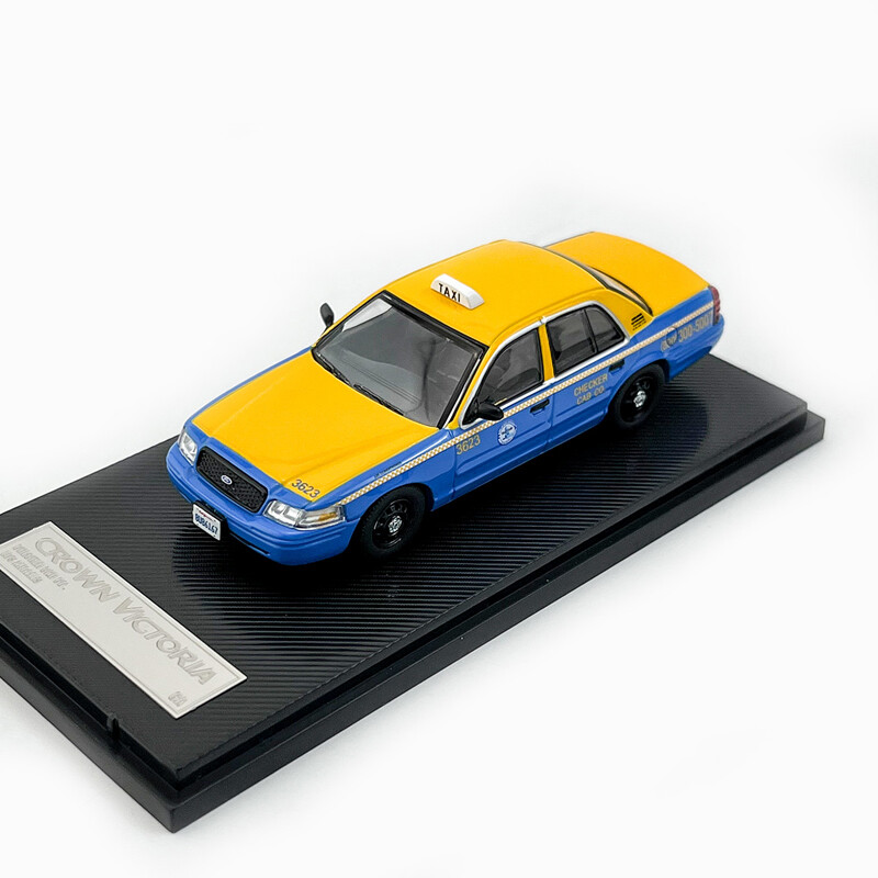 【新品未開封】1/64 Rollin フォード クラウン ビクトリア タクシー 新品未開封】1/64 Rollin フォード クラウン ビクトリア