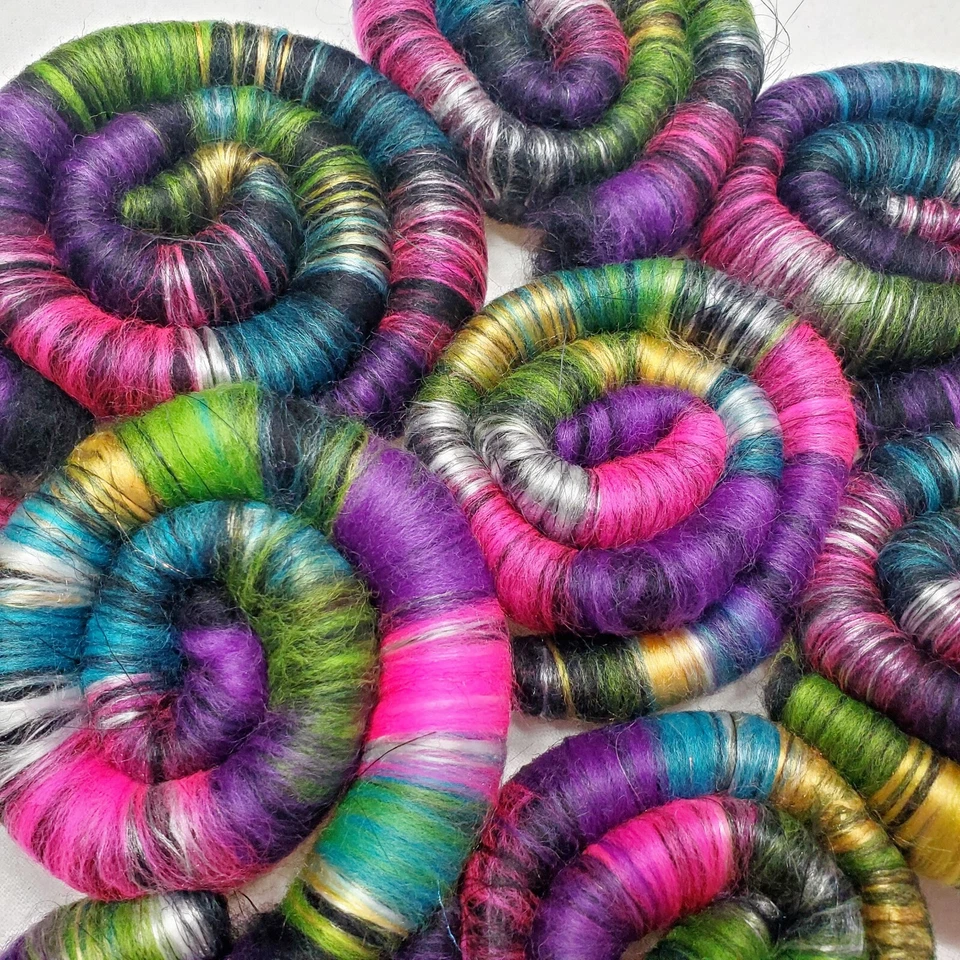 Super Soft Black Multicolor Roglags (9) Spinning Fiber Alpaca Merino 81 Grams - Image 2 of 4