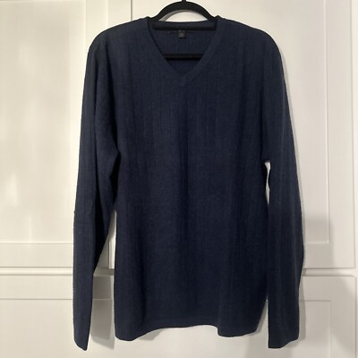 mens Navy V-neck 100% cashmere sweater Large
