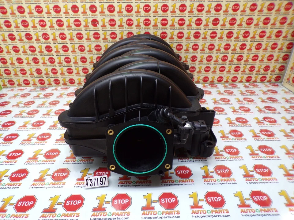 2014-2022 GMC SIERRA 1500 CONJUNTO DE COLETOR DE ADMISSÃO DO MOTOR 12639087 FABRICANTE DE EQUIPAMENTO ORIGINAL - Imagem 2 de 4