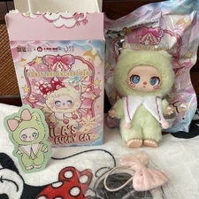 [Authentic] Liila’s Lucky Cat v3 Plush Pendant - Matcha Blue Eyes