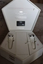 Elevare Skin - The Solution Series - Red Blue LED Light Therapy - Skin Treatment